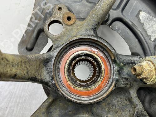 Left front steering knuckle VW POLO III (6N1) 60 1.4 | BP23757451M25