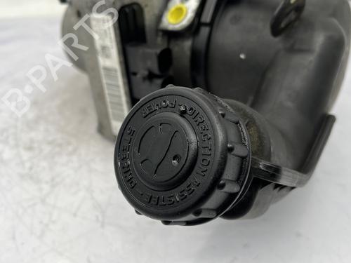 Used Steering pump Steering pump PEUGEOT 508 SW I (8E_) 2.0 HDi (163 hp) 33569369 33569369