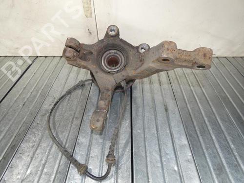 Used Right front steering knuckle DACIA SANDERO 1.5 dCi (86 hp) 23697817