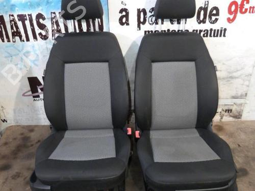 Sæde sæt Sæde sæt VW POLO V (6R1, 6C1) 1.6 TDI (75 hp) 23689952 23689952