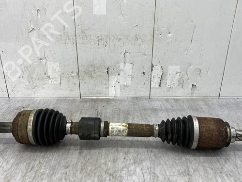 left-front-driveshaft-renault-megane-iv-hatchback-b9amn_-2015-32745199 main image