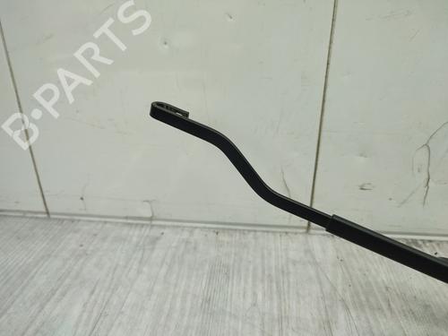front-windshield-wiper-arm-kia-rio-iv-yb-sc-fb-2017-24296633 main image