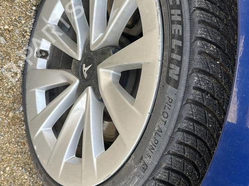 Front bumper TESLA MODEL 3 (5YJ3) EV AWD | BP25487919C7 - Image 8