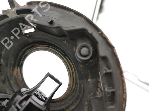 Used Fuel flap PEUGEOT 308 SW II (LC_, LJ_, LR_, LX_, L4_) 1.2 THP 130 (131 hp) 23739718