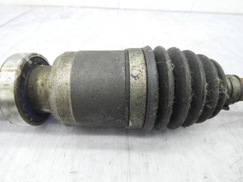 Used Right front driveshaft Right front driveshaft RENAULT CLIO III (BR0/1, CR0/1) 1.2 16V (BR02, BR0J, BR11, CR02, CR0J, CR11) (75 hp) 23673570 23673570