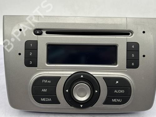 Used Radio ALFA ROMEO MITO (955_) 1.3 MultiJet (955AXP1A, 955AYC1A) (95 hp) 23754877
