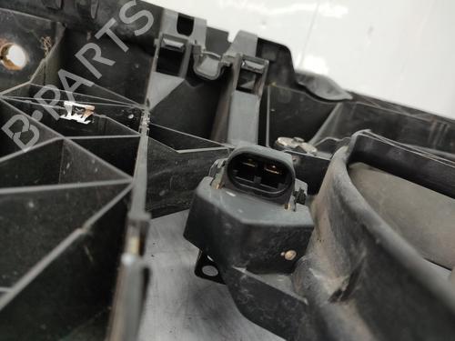Used Radiator fan RENAULT GRAND SCÉNIC III (JZ0/1_) 1.5 dCi (JZ0B, JZ07) (106 hp) 23729306