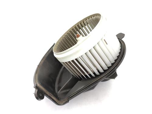 Heater blower motor RENAULT MASTER III Van (FV) 2.3 dCi 130 FWD (FV0M, FV0Y, FV0J, FV02, FV03) | BP23753612M62 - Image 4