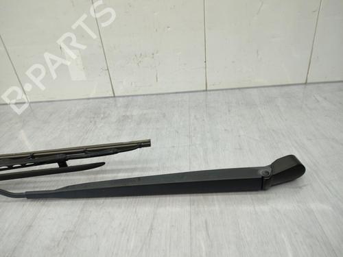 Used Front windshield wiper arm PEUGEOT 1007 (KM_) 1.6 HDi (109 hp) 23705328