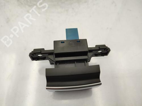 Used Switch PEUGEOT 308 SW II (LC_, LJ_, LR_, LX_, L4_) 1.5 BlueHDi 130 (131 hp) 23742187