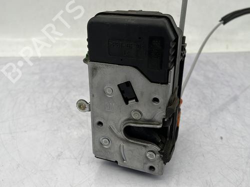 Used Front left lock OPEL MERIVA A MPV (X03) 1.7 CDTI (E75) (100 hp) 31660336