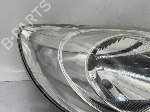 Right headlight PEUGEOT 107 (PM_, PN_) 1.0 | BP30136464C29