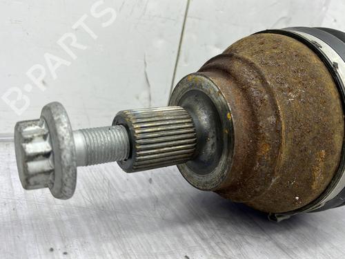 Used Right front driveshaft Right front driveshaft VW T-ROC (A11, D11) 2.0 TDI (150 hp) 25624347 25624347