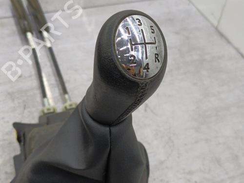 Used Gear lever RENAULT CLIO IV (BH_) 1.5 dCi 90 (90 hp) 23708460