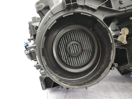 Heater matrix box VW TOURAN (5T1) 1.6 TDI | BP23757126M61 - Image 2
