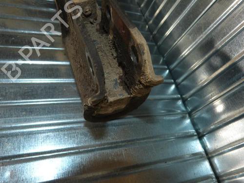 Used Right front shock absorber Right front shock absorber RENAULT CLIO I (B/C57_, 5/357_) 1.2 (B/C/S572) (60 hp) 23671130 23671130