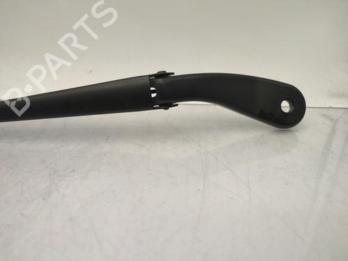 front-windshield-wiper-arm-dacia-sandero-iii-2021-25475102 main image