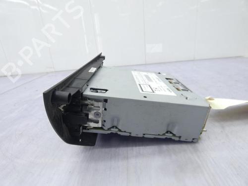 Used Radio Radio 23690820 23690820