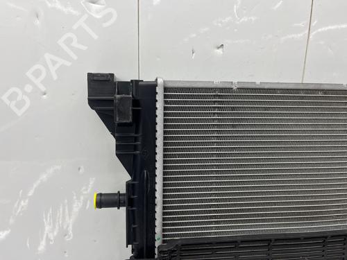Used Water radiator Water radiator 38269198 38269198