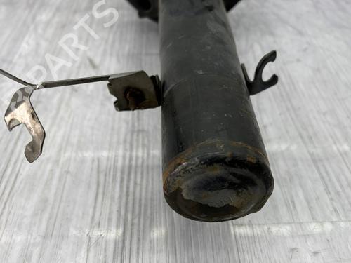 Used Left front shock absorber Left front shock absorber VW GOLF IV (1J1) 1.9 TDI (101 hp) 29012612 29012612