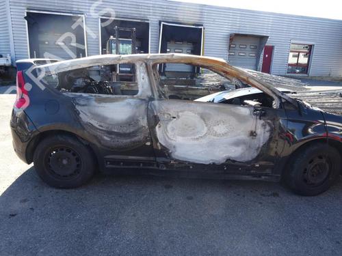 Steering wheel CITROËN C4 Coupe (LA_) 1.6 HDi | BP23672719C49 