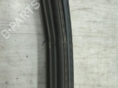 Rubber door seal CITROËN C5 AIRCROSS (A_) 1.2 PureTech 130 (ARHNSJ) | BP25977882C142