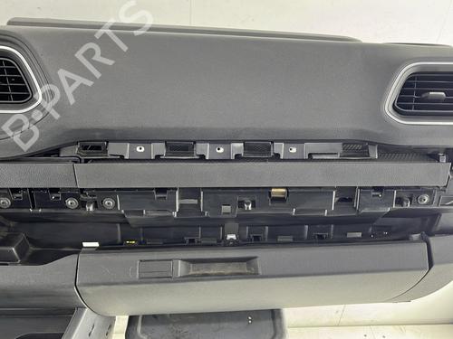 Dashboard RENAULT MASTER III Van (FV) 2.3 dCi 135 FWD (FV0N, FV08, FV06, FV00, FV1S) | BP32117963C46 