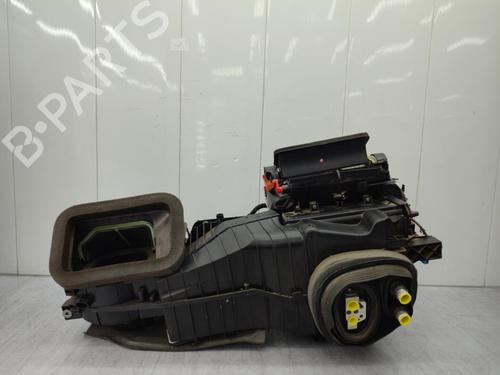 Used Heater matrix box Heater matrix box VW CADDY III MPV (2KB, 2KJ, 2CB, 2CJ) 1.9 TDI (105 hp) 23740981 23740981