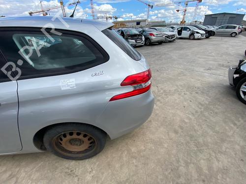 Used Rear left door window Rear left door window 38718078 38718078