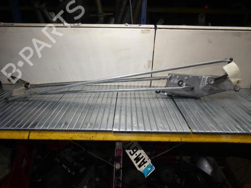 Used Front wiper motor Front wiper motor RENAULT MODUS / GRAND MODUS (F/JP0_) 1.2 (JP0C, JP0K, FP0C, FP0K, FP0P, JP0P, JP0T) (75 hp) 23670854 23670854