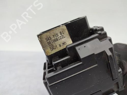 Steering column stalk PEUGEOT 607 (9D, 9U) 3.0 V6 24V | BP23676891I23 