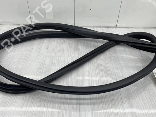 Used Rubber door seal PEUGEOT 208 I (CA_, CC_) 1.0 VTi (68 hp) 23759020