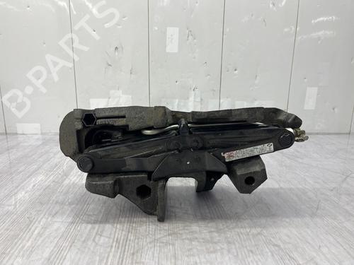 Used Jack Kit Jack Kit 38549370 38549370