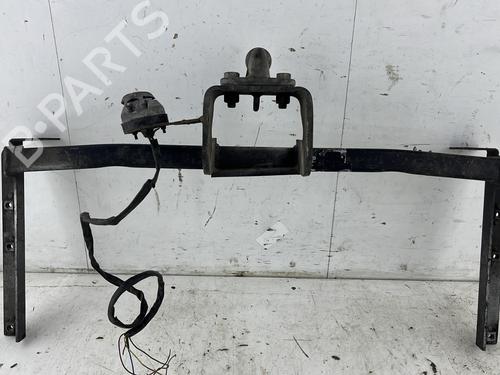 Used Tow ball/Mechanism AUDI 80 B3 Saloon (893, 894, 8A2) 1.6 TD (80 hp) 25269662