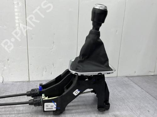 Gear lever RENAULT CLIO V (B7_) 1.0 TCe 100 (B7MT) | BP23752998M90 
