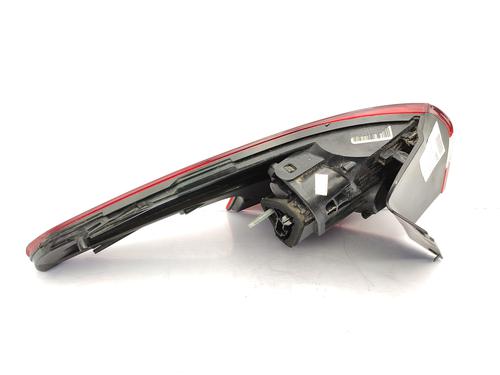 right-taillight-citroen-c5-iii-break-rw_-2008-2009-2010-2011-2012-2013-2014-2015-2016-2017-23756389 main image