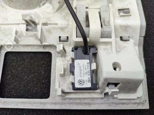 Interior roof light VW GOLF VI (5K1) 1.6 TDI | BP23718673I8