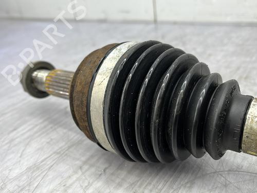 left-front-driveshaft-renault-clio-iv-bh_-2012-2013-2014-2015-2016-2017-2018-2019-2020-2021-23761981 main image