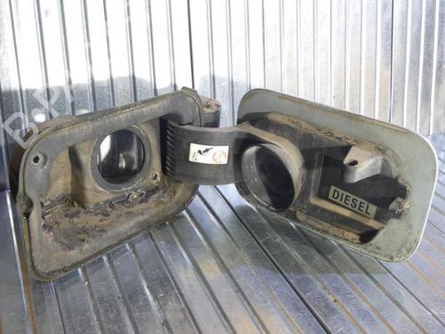 Used Fuel flap RENAULT SCÉNIC II (JM0/1_) 1.9 dCi (JM0G, JM12, JM1G, JM2C) (120 hp) 23695428