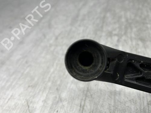 front-windshield-wiper-arm-citroen-c-crosser-vu_-vv_-2007-2008-2009-2010-2011-2012-23752596 main image