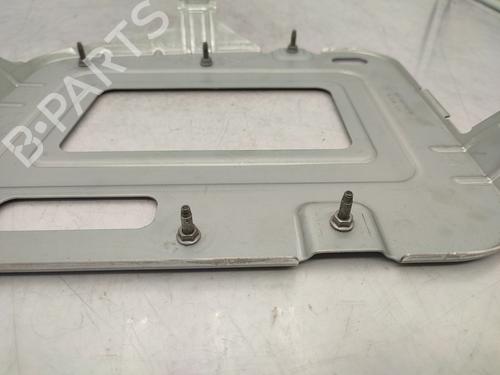 electronic-module-mercedes-benz-a-class-w177-2018-25295965 main image