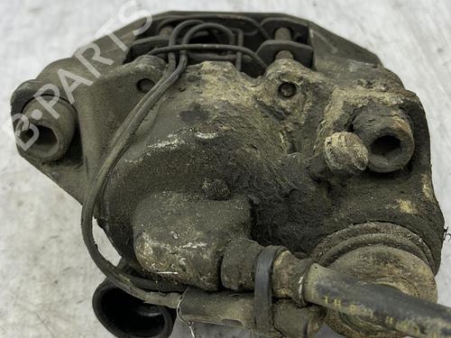 Used Right front brake caliper Right front brake caliper CITROËN AX (ZA-_) 11 (54 hp) 23703698 23703698