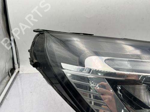 Right headlight RENAULT CLIO V (B7_) 1.5 Blue dCi 85 (B7AG) | BP29839384C29