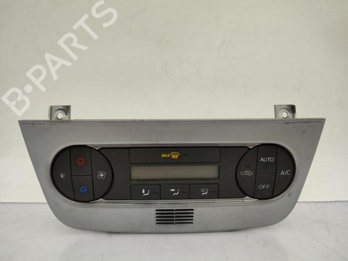 Used Climate control FORD FIESTA V (JH_, JD_) 1.4 16V (80 hp) 23676225