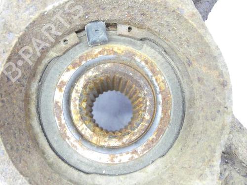 Used Left front steering knuckle FORD FOCUS I (DAW, DBW) 1.6 16V (100 hp) 23671949