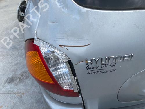 Left headlight HYUNDAI SANTA FÉ I (SM) 2.0 CRDi 4x4 | BP36943815C28 - Image 14
