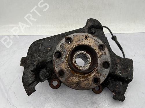 Used Left front steering knuckle FIAT GRANDE PUNTO (199_) 1.3 D Multijet (75 hp) 28798677
