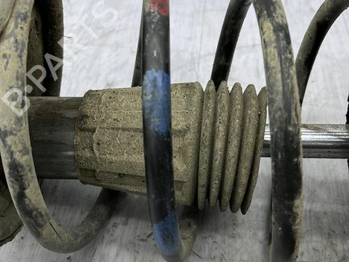 Used Right front shock absorber Right front shock absorber PEUGEOT 309 I (10C, 10A) 1.3 (64 hp) 23703642 23703642