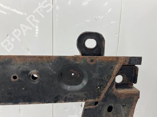 crossmember-renault-clio-iv-bh_-2012-2013-2014-2015-2016-2017-2018-2019-2020-2021-37717609 main image