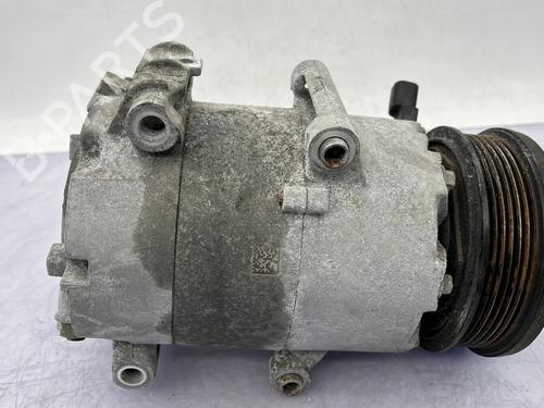 Used AC compressor AC compressor FORD FIESTA VI (CB1, CCN) 1.5 TDCi (75 hp) 23948753 23948753